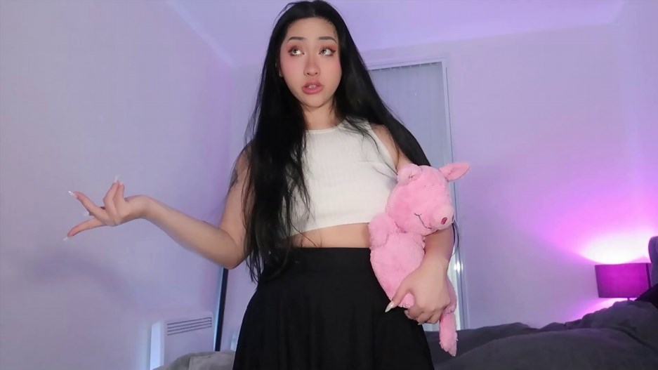 Claudiahon – Pillow Humping Loser